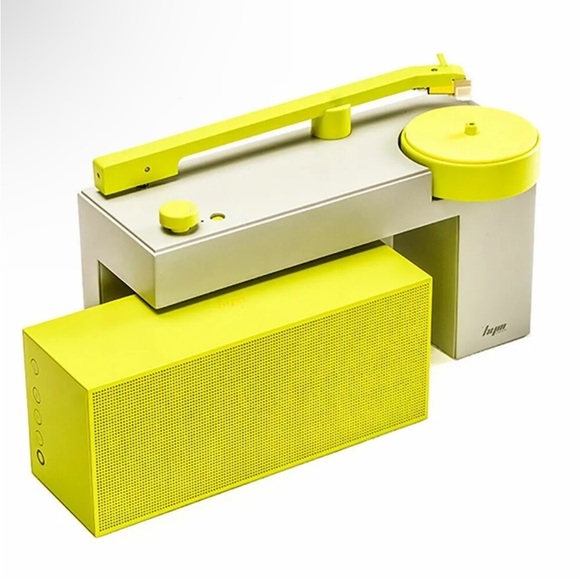 HYM Duo Turntable with a Detachable Bluetooth Speaker - Picture 2 of 5